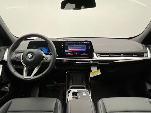 Used 2026 BMW X1 xDrive28i image 10