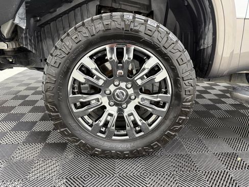 Used 2019 Nissan Titan Platinum Reserve w/ Platinum Utility Package AWD/4WD image 14