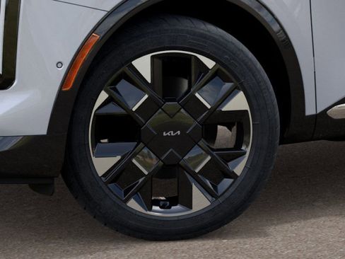 New 2026 Kia Sportage SX FWD image 9