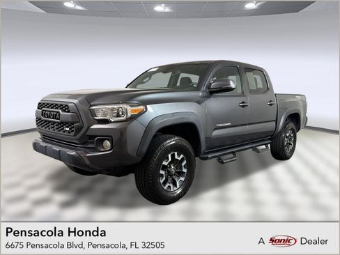 Used 2021 Toyota Tacoma TRD Off-Road w/ Technology Package AWD/4WD image 1