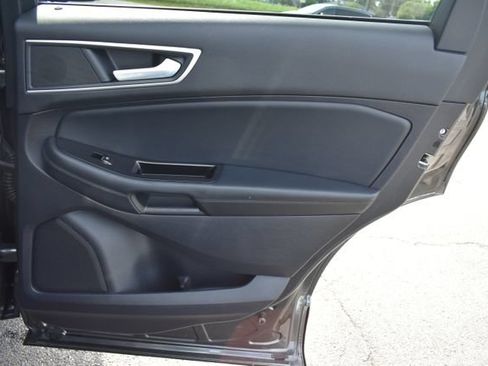 Used 2020 Ford Edge SEL w/ Convenience Package AWD/4WD image 43