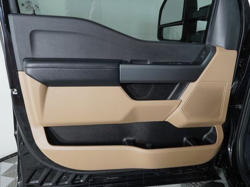 Used 2026 Ford F450 XLT w/ 360-Degree Camera Package image 18