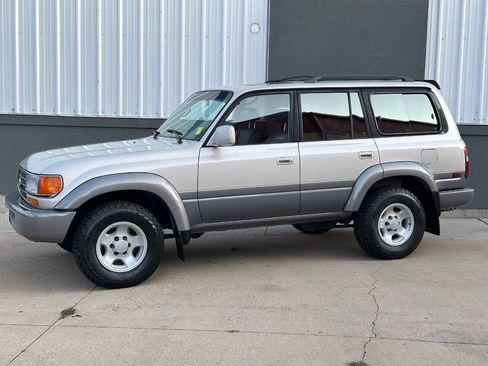 Used 1996 Toyota Land Cruiser image 10