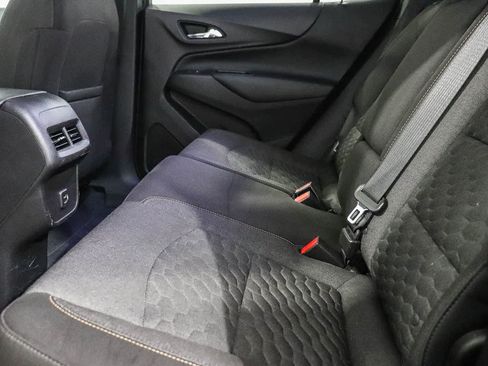 Used 2019 Chevrolet Equinox LT FWD image 18