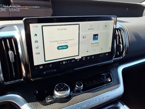 New 2026 Ford Expedition Max Platinum image 25