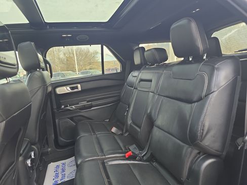 Used 2022 Ford Explorer ST w/ Equipment Group 401A image 14