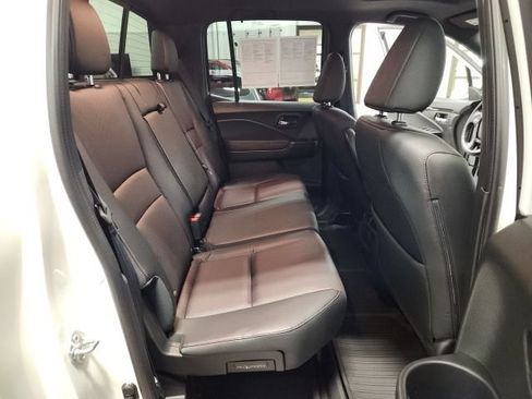 Certified 2023 Honda Ridgeline Black Edition image 30