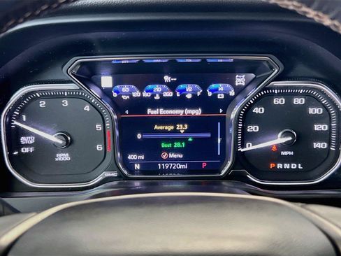 Used 2021 GMC Sierra 1500 AT4 w/ AT4 Premium Package AWD/4WD image 18