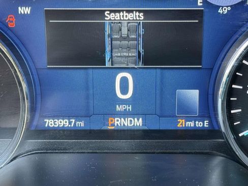 Used 2022 Ford Expedition Max Limited image 12