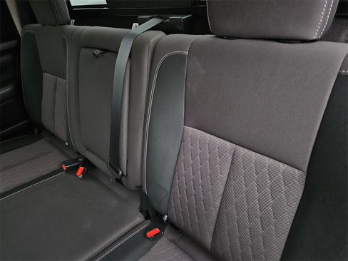 Certified 2024 Nissan Titan SV w/ SV Convenience Package image 12