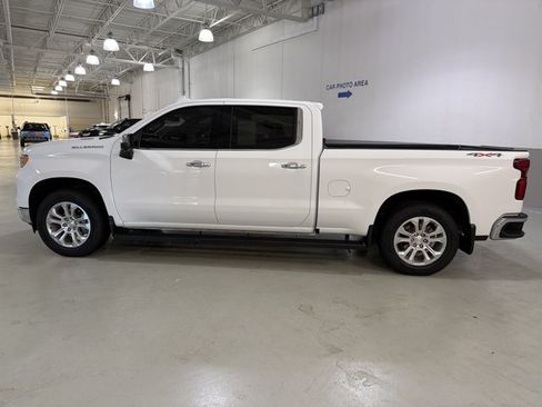 Used 2024 Chevrolet Silverado 1500 LTZ AWD/4WD image 5