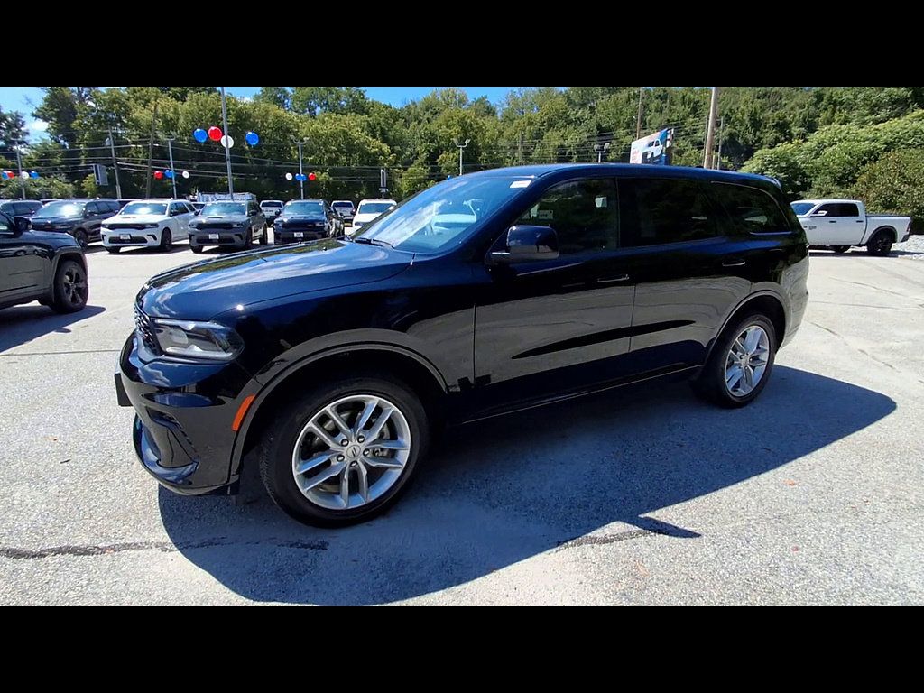 Used 2025 Dodge Durango GT AWD/4WD image 4