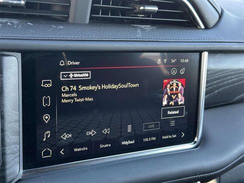 Used 2023 GMC Yukon Denali image 3