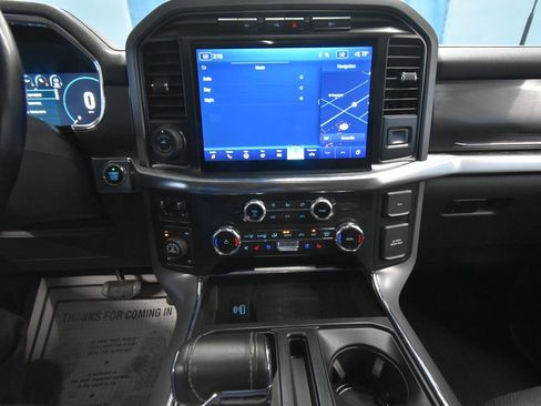 Used 2022 Ford F150 Lariat w/ Equipment Group 502A High image 21