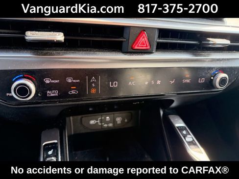 Certified 2025 Kia Sorento S image 22