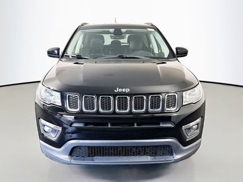Used 2018 Jeep Compass Latitude w/ Popular Equipment Group image 2