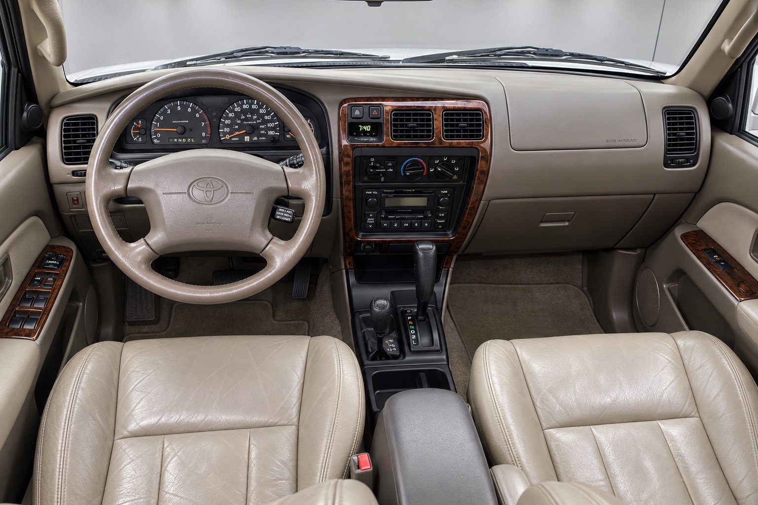 Used 1998 Toyota 4Runner Limited AWD/4WD image 5