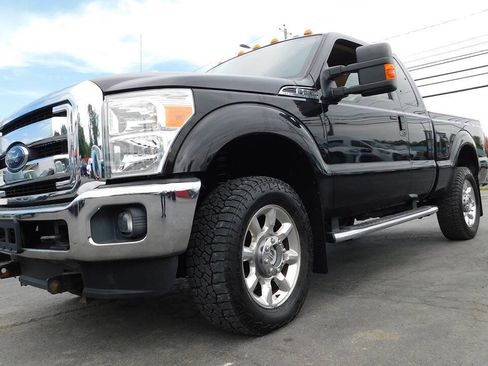 Used 2014 Ford F250 Lariat w/ Lariat Interior Package AWD/4WD image 28