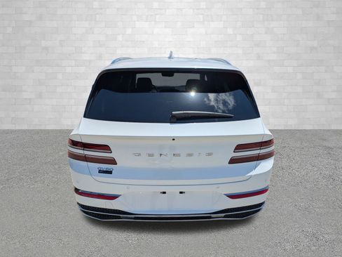 Used 2026 Genesis GV80 2.5T RWD image 3