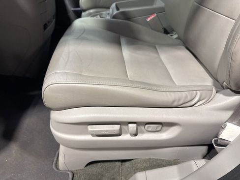 Used 2015 Honda Odyssey EX-L image 27