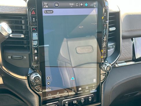 Used 2025 RAM 2500 Limited image 18