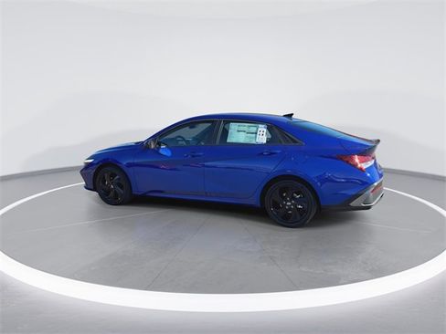 New 2026 Hyundai Elantra Sport image 6