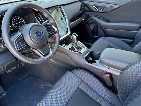 Used 2025 Subaru Outback Premium image 7