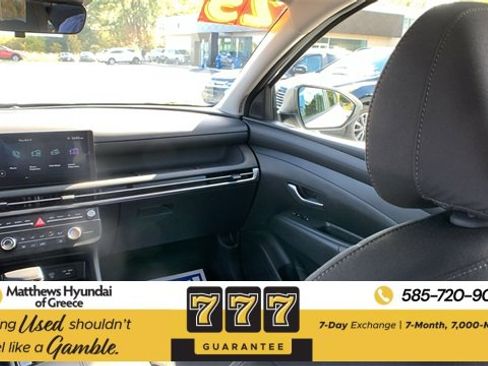 Certified 2025 Hyundai Tucson SE image 21