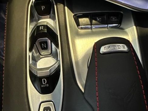 Used 2024 Chevrolet Corvette Stingray Premium Cpe w/ Z51 Performance Package RWD image 40