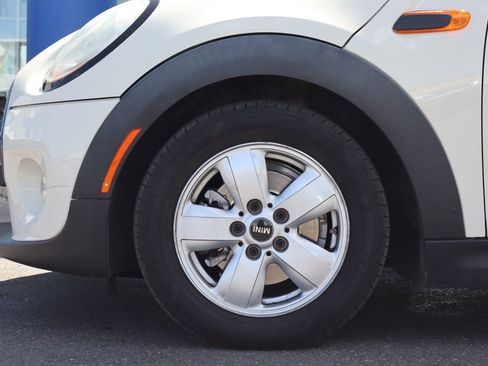 Used 2017 MINI Cooper 2-Door Hardtop FWD image 23