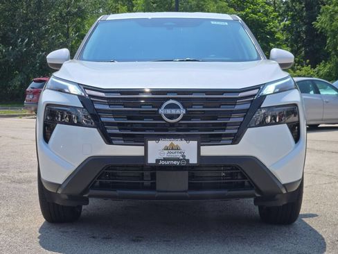 Used 2026 Nissan Rogue SV AWD/4WD image 3
