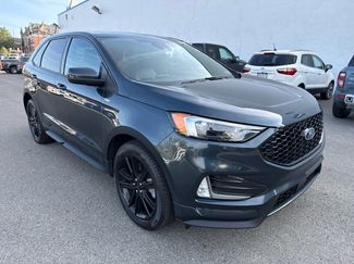 Certified 2022 Ford Edge ST-Line image 1