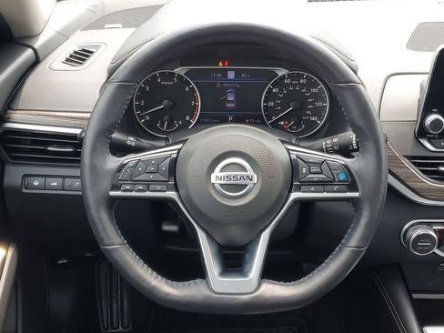 Used 2020 Nissan Altima 2.5 Platinum FWD image 29