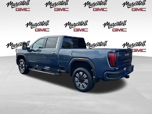 New 2026 GMC Sierra 2500 Denali w/ Denali Reserve Package image 7