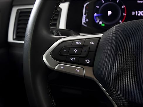 Used 2022 Volkswagen Atlas SE image 21