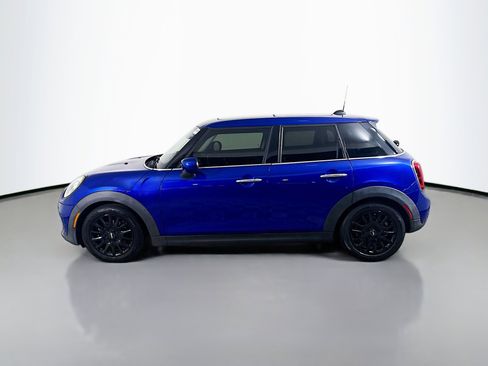 Used 2020 MINI Cooper 4-Door Hardtop image 6