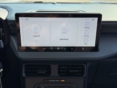 New 2025 Ford Maverick XL image 3