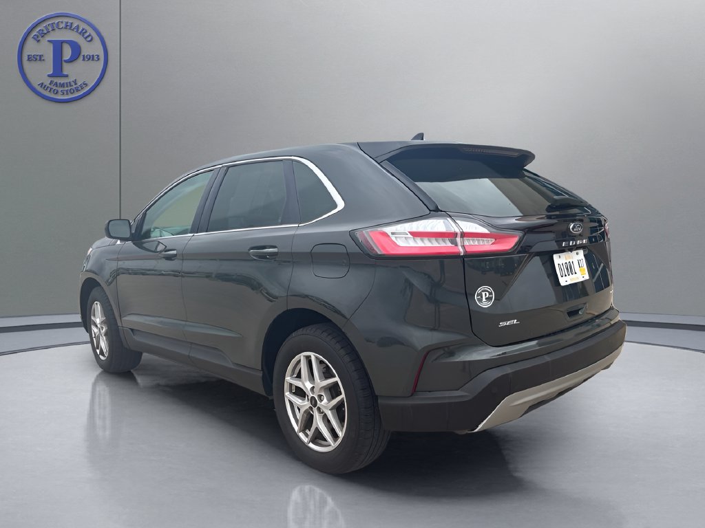 Used 2023 Ford Edge SEL w/ Convenience Package AWD/4WD image 5
