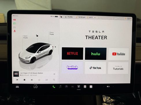 Used 2023 Tesla Model 3 Performance AWD/4WD image 18
