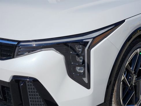 New 2025 Kia K4 GT-Line image 6