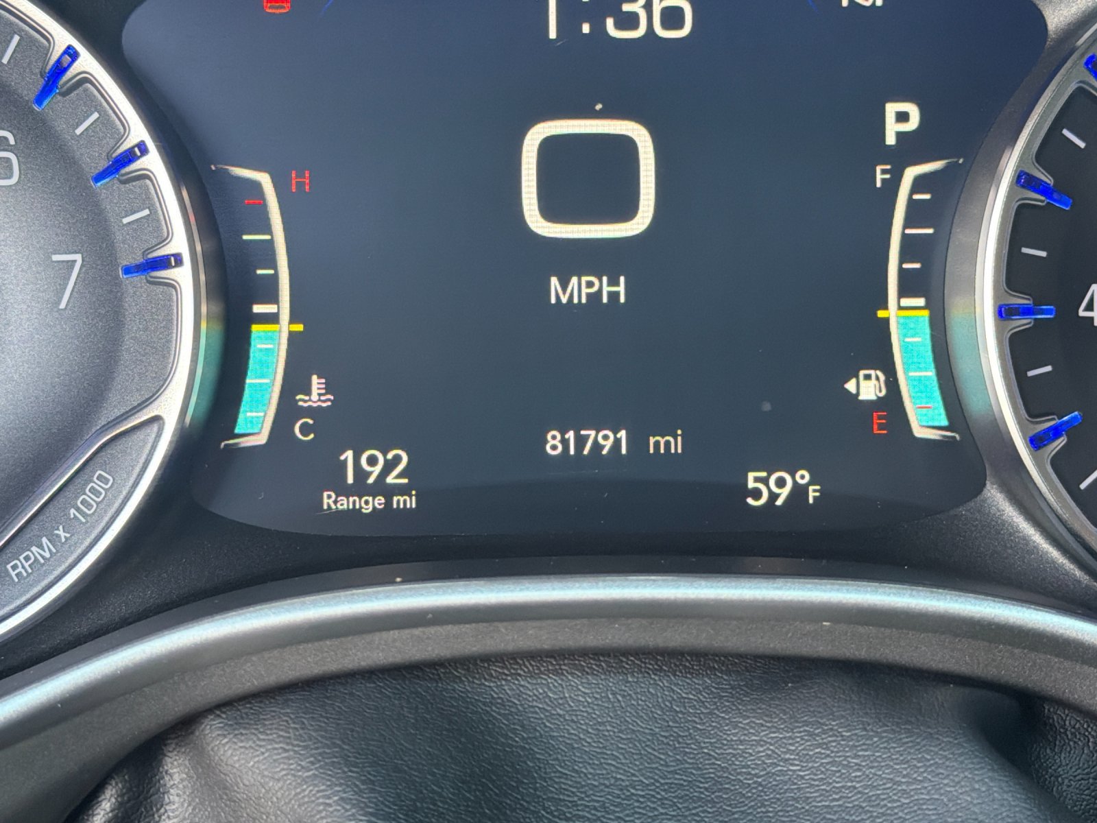 Used 2021 Chrysler Pacifica Touring FWD image 34