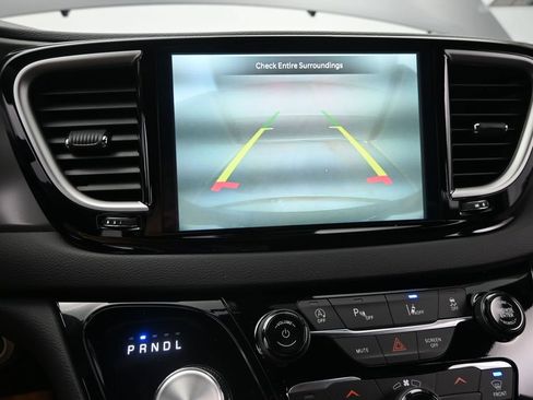 New 2026 Chrysler Voyager LX image 35