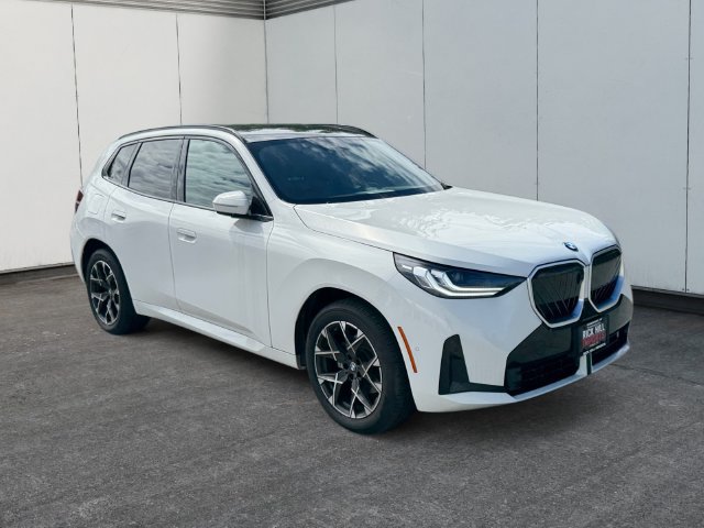 Certified 2025 BMW X3 xDrive30i w/ Premium Package AWD/4WD image 7