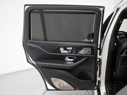 Used 2023 Mercedes-Benz Maybach GLS 600 4MATIC image 46