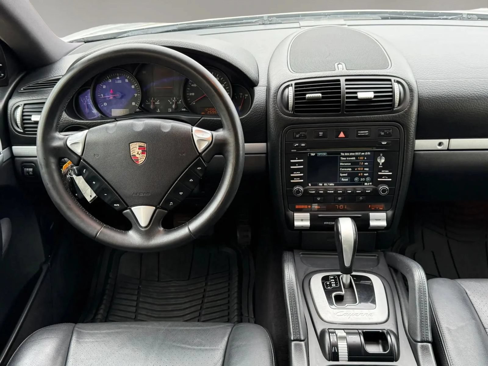 Used 2010 Porsche Cayenne AWD/4WD image 13