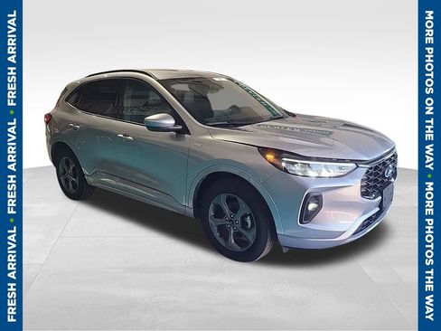 Used 2023 Ford Escape ST-Line Select w/ Tech Pack #1 AWD/4WD image 1