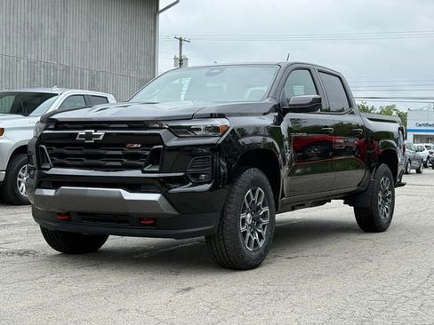 New 2025 Chevrolet Colorado Z71 image 11