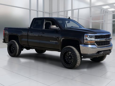 Used 2018 Chevrolet Silverado 1500 LT image 8