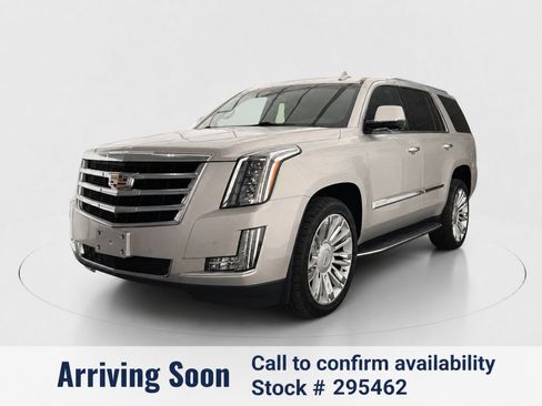 Used 2016 Cadillac Escalade Luxury AWD/4WD image 1
