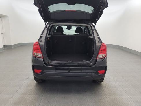Used 2021 Chevrolet Trax LS w/ Tint and Cruise Package FWD image 29